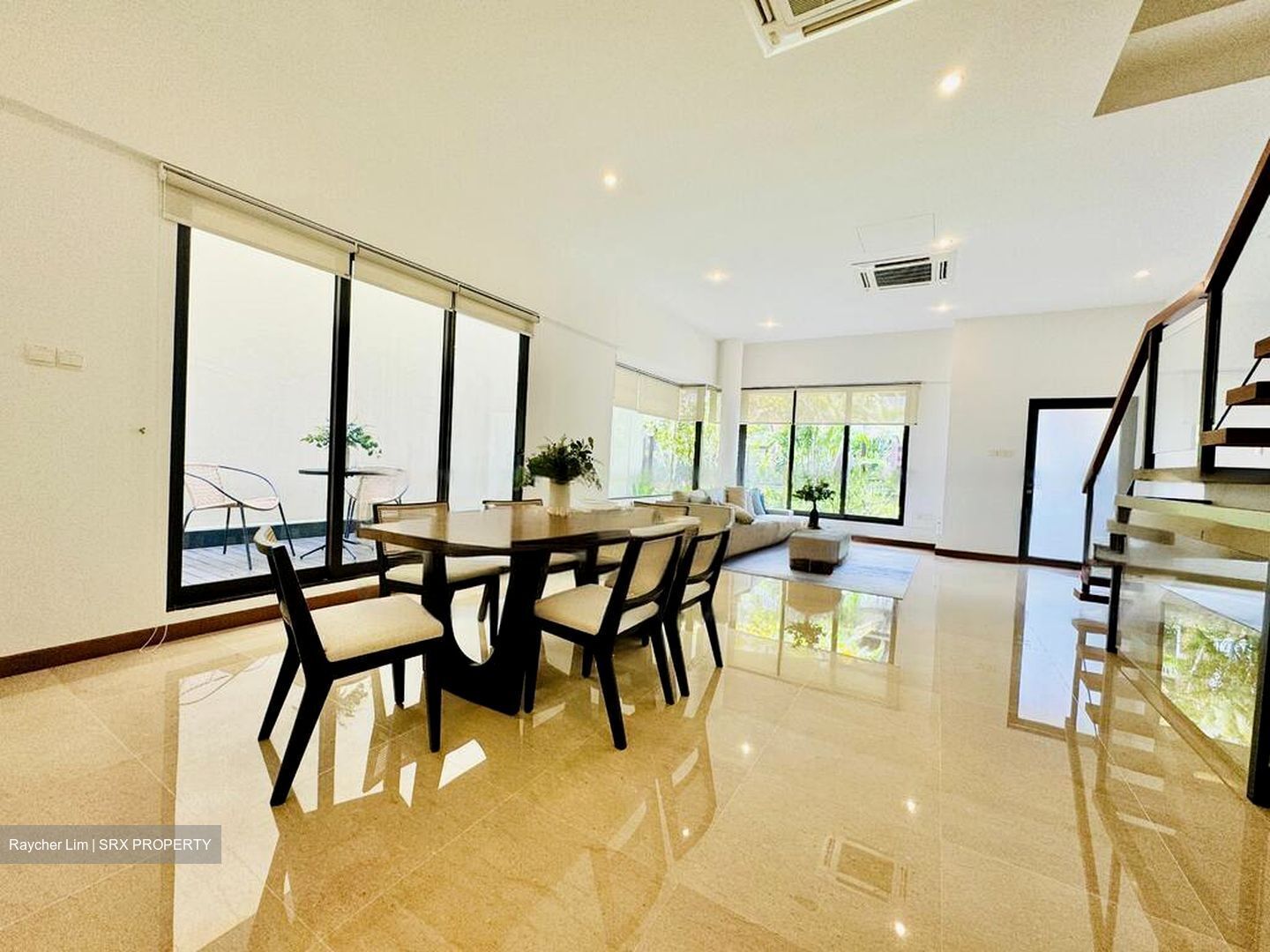 Lornie Road (D11), Terrace #466808551